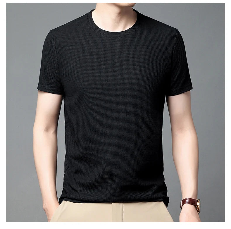 T-shirt à manches courtes et col rond gaufré pour hommes