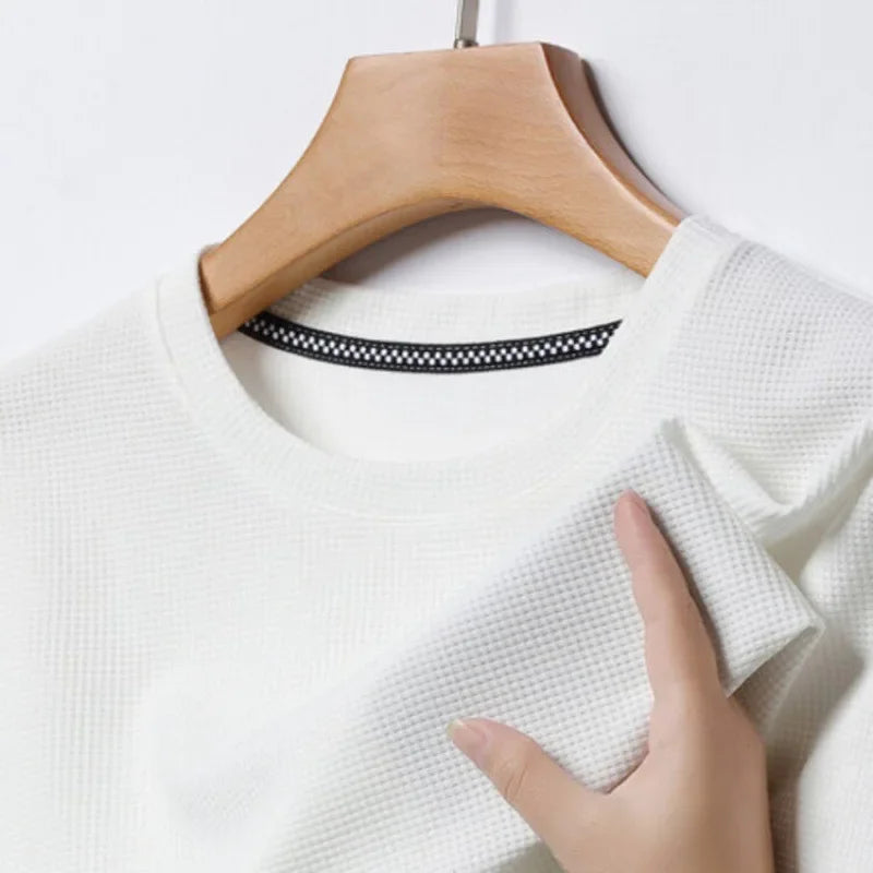 T-shirt à manches courtes et col rond gaufré pour hommes