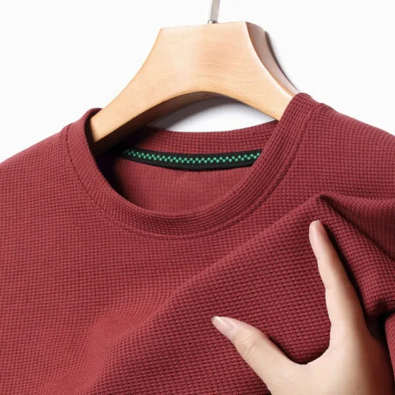T-shirt à manches courtes et col rond gaufré pour hommes