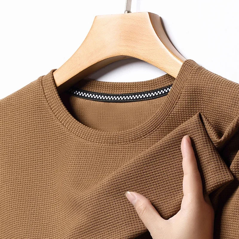 T-shirt à manches courtes et col rond gaufré pour hommes